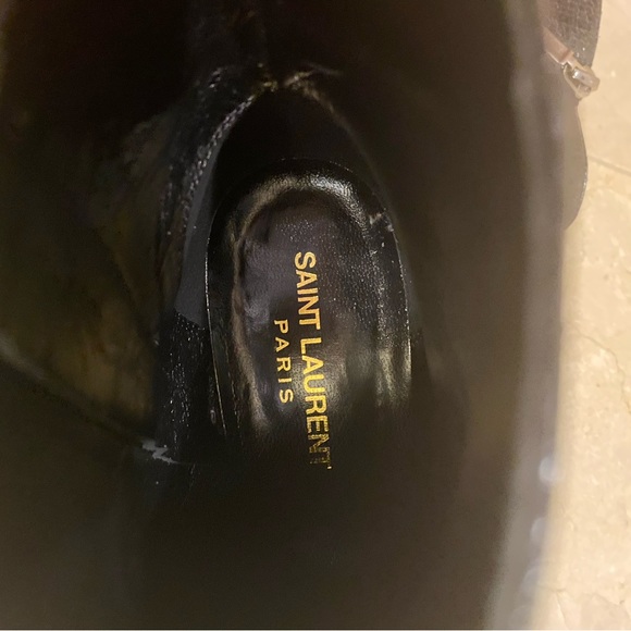 Saint Laurent Lou Boots - Picture 6 of 13